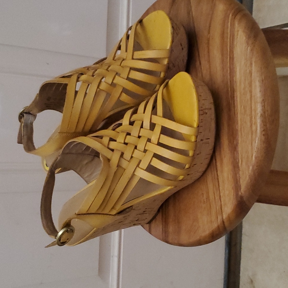 Franco sarto wedges